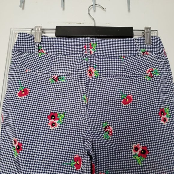 Jules & Leopold Gingham Pull On Capri Pants with Flowers - Picture 4 of 8